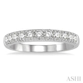 1/2 Ctw 11 Stone Round Cut Diamond Wedding Band in 14K White Gold